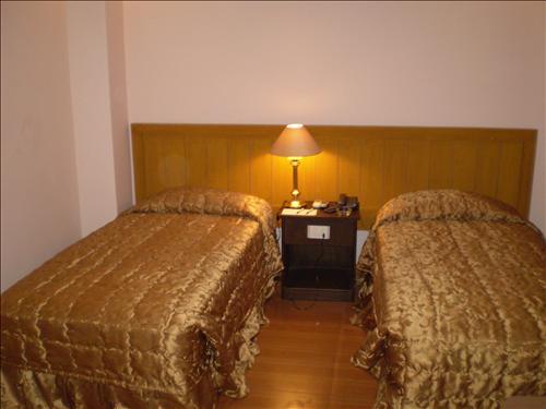 Mirage Hotel 라호르 객실 사진